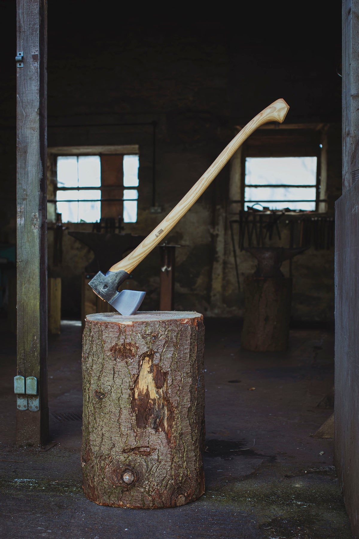 Buzzard Splitting Axe