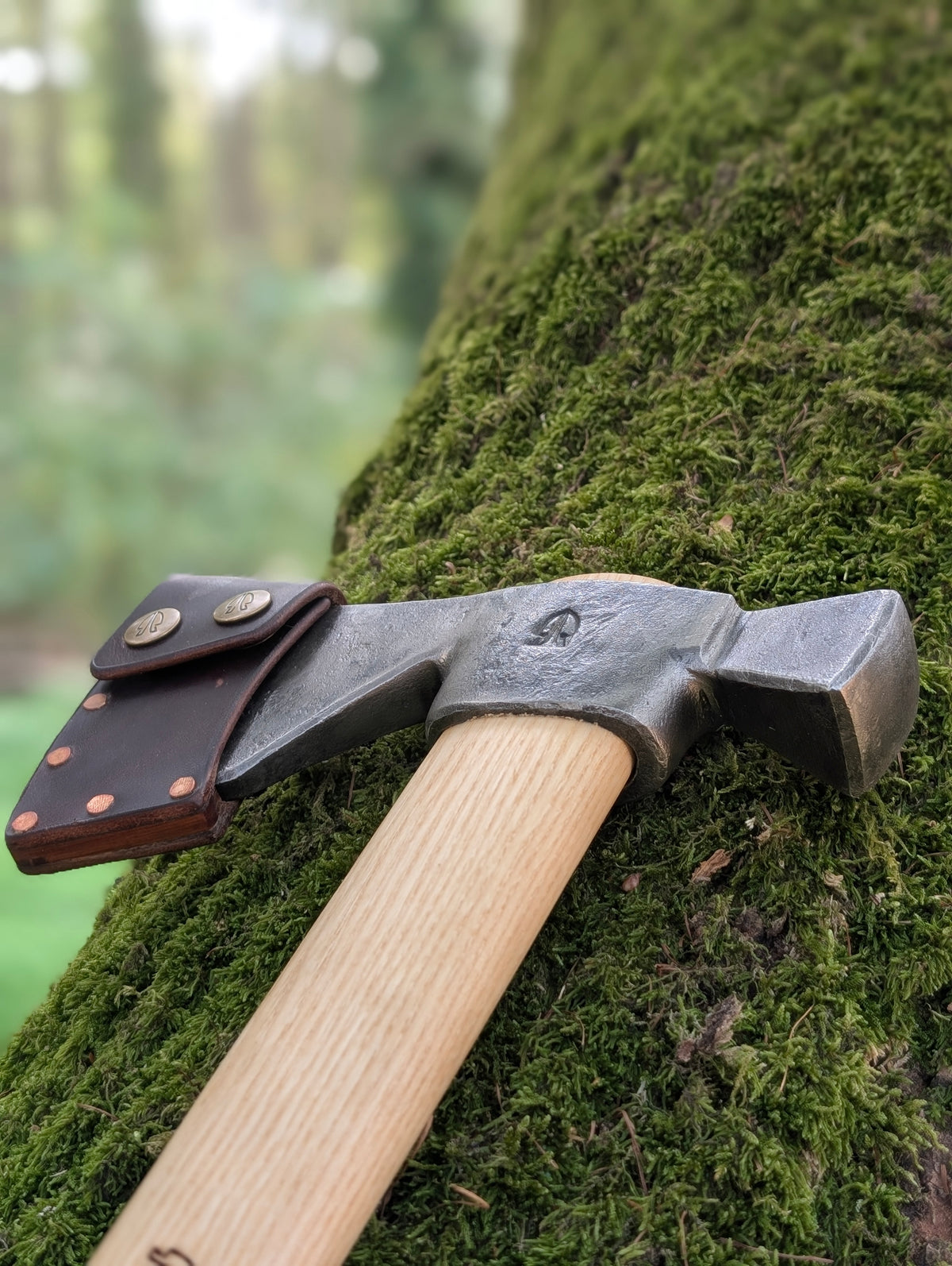 Collectors Edition Trappers Axe No1
