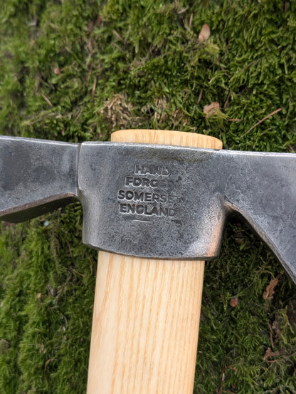Collectors Edition Trappers Axe No1