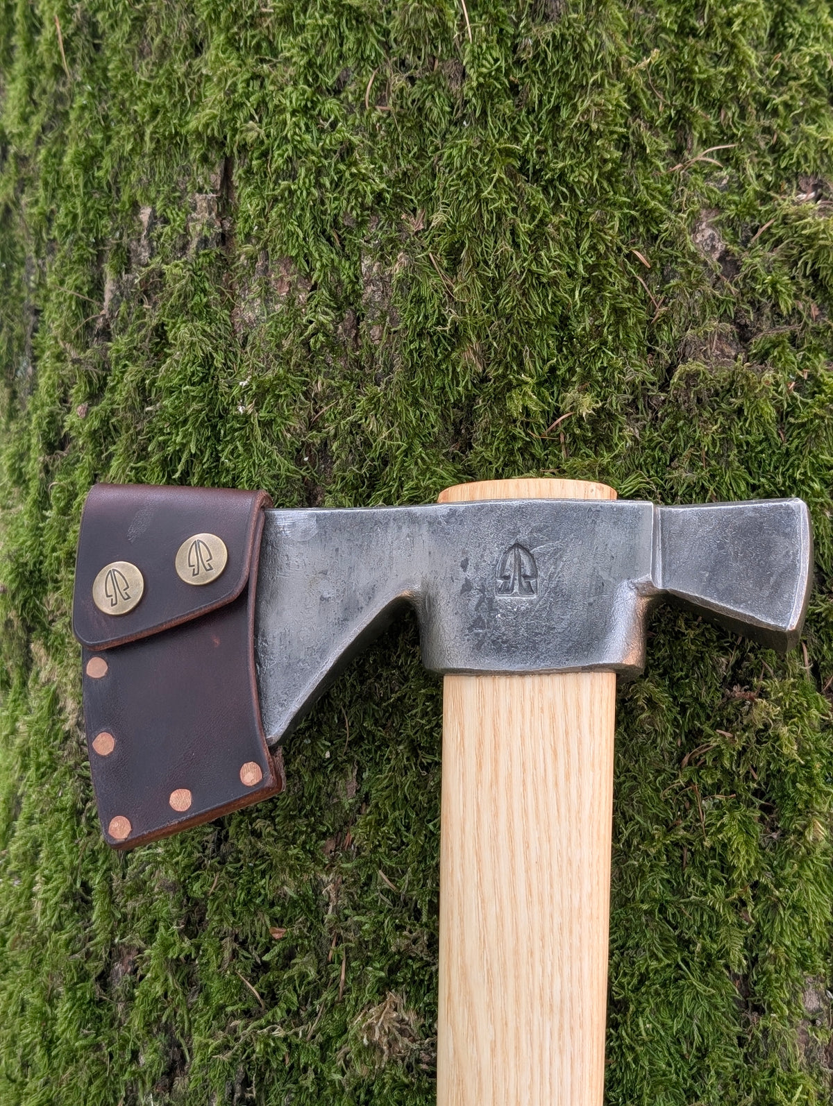 Collectors Edition Trappers Axe No1
