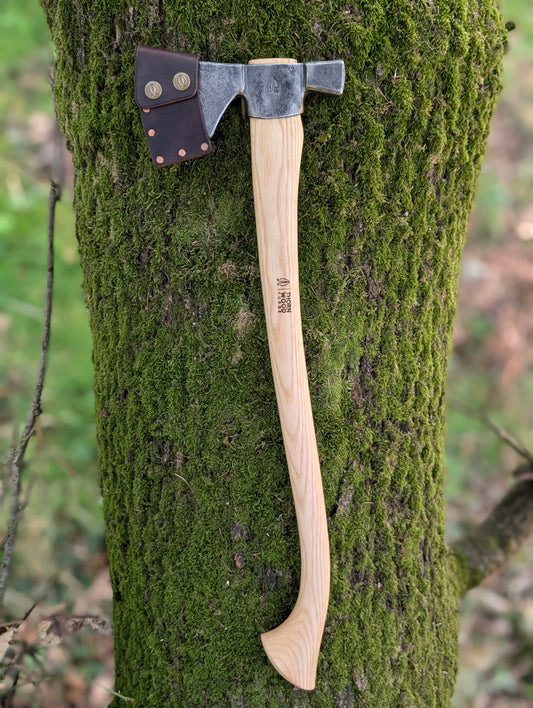 Collectors Edition Trappers Axe No2
