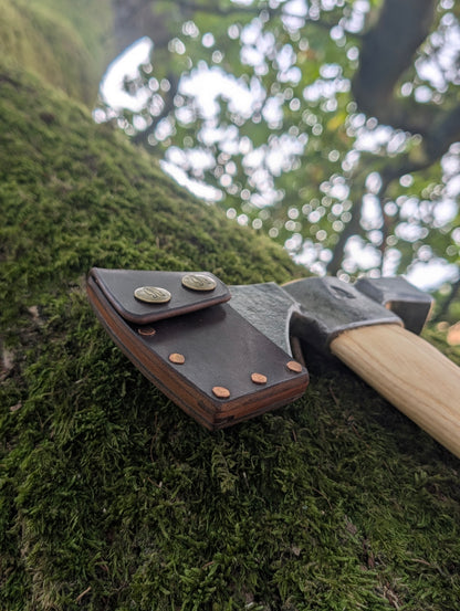 Collectors Edition Trappers Axe No2
