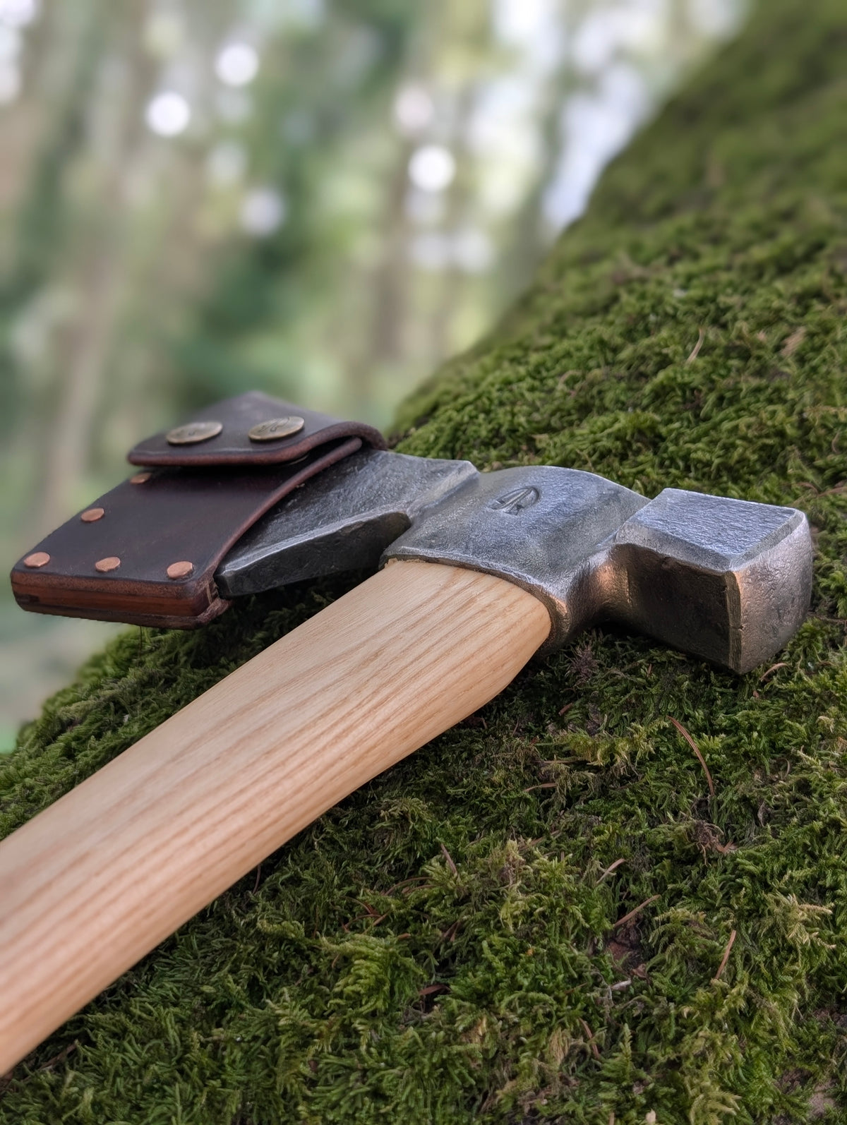 Collectors Edition Trappers Axe No2