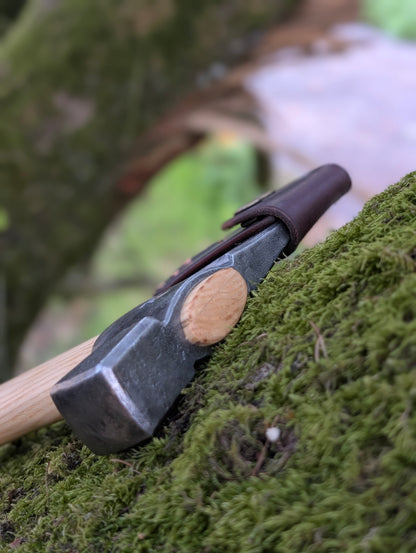 Collectors Edition Trappers Axe No2