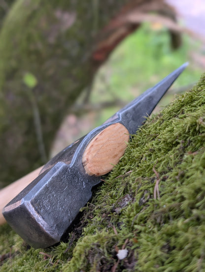 Collectors Edition Trappers Axe No2